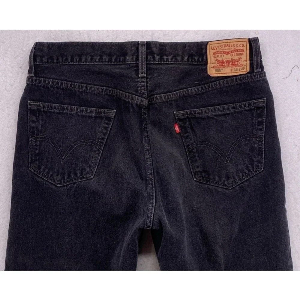 Levi's 550 Relaxed Fit Jeans Mens 36x29 Black Denim 100% Cotton 36x28 Actual